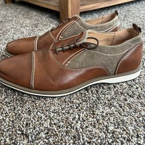 Men's Brown and Tan Oxfords